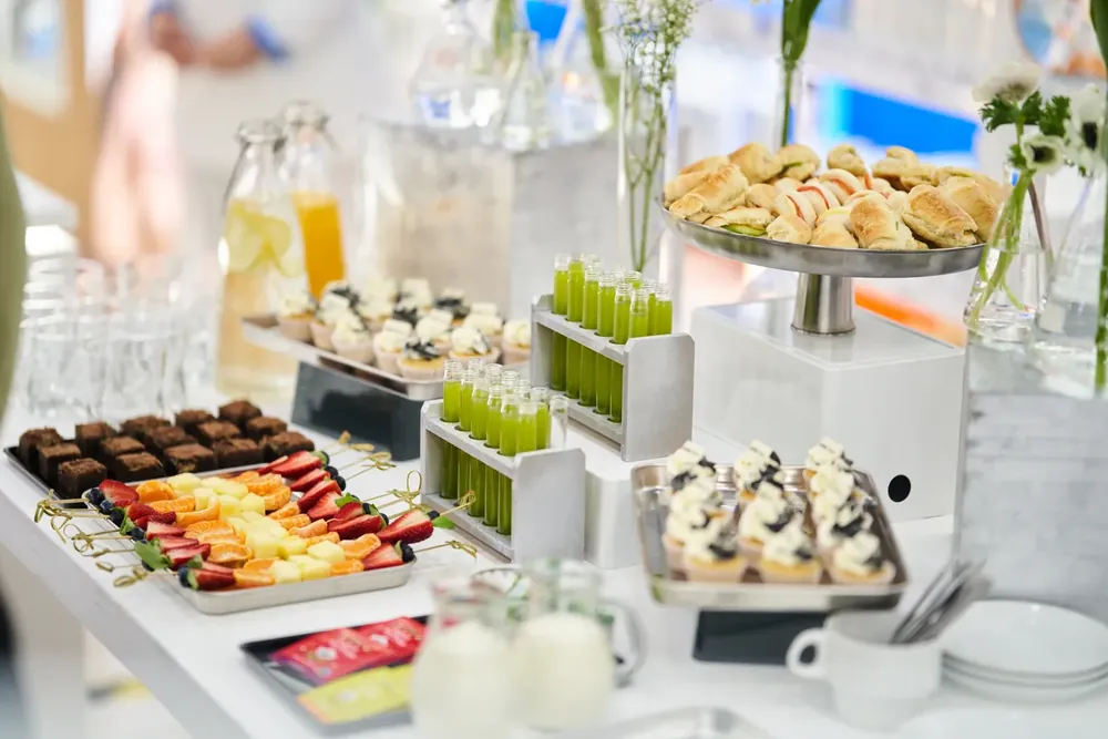Catering corporativo, plano general del montaje
